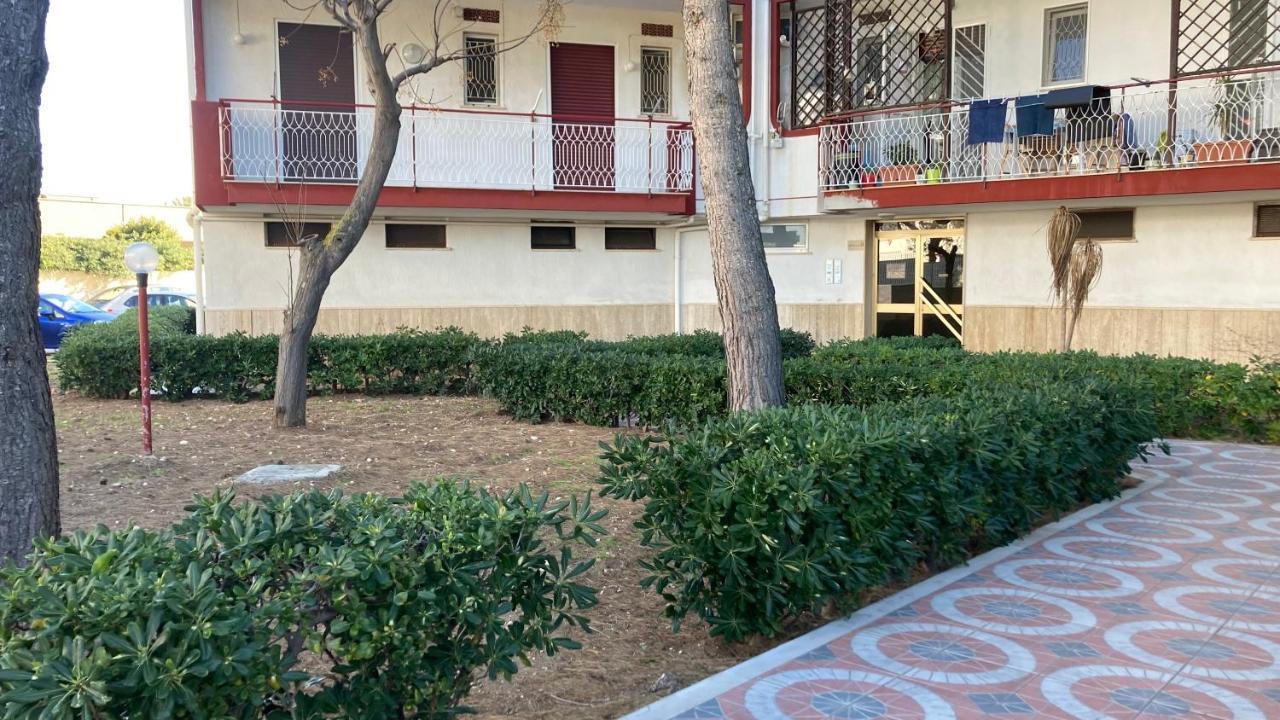 Finally Puglia Бари Екстериор снимка