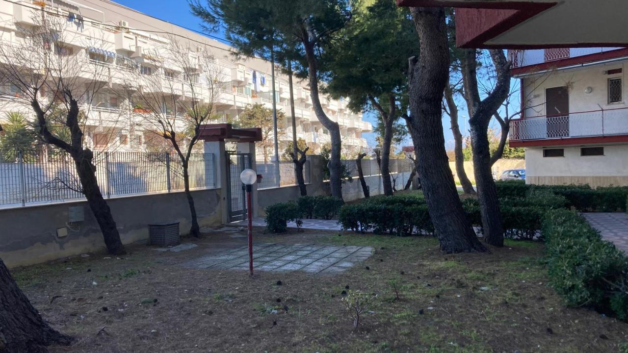 Finally Puglia Бари Екстериор снимка